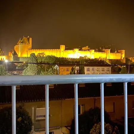 Casa Del Castell Pansiyon Carcassonne